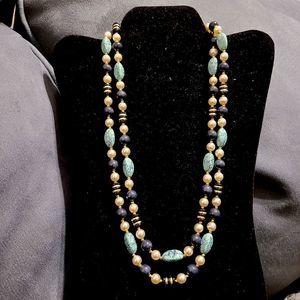 Ocean Blue Goldtone and Pearlized Bead Necklace - EUC